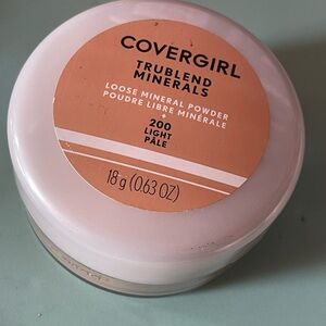 COVERGIRL TruBlend Minerals Loose Powder - Light Pale 200